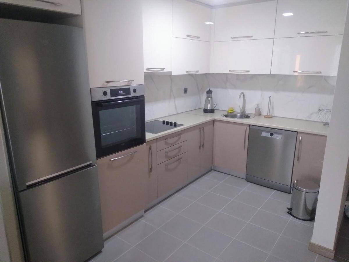Cevahir Sky City Apartment-Spa & Fitness Center Skopje Eksteriør billede